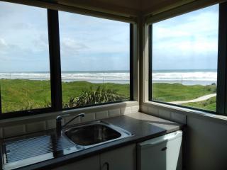 Okari Cottage - Cape Foulwind - 4