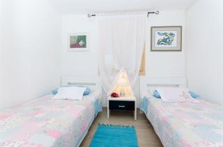 House Ara - Grohote - 4