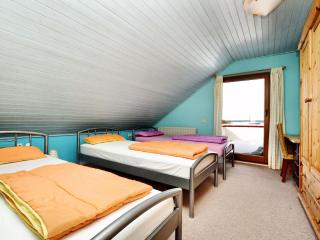 Apartment in Belgium with Garden & Pool Nearby - Schoenberg - 6