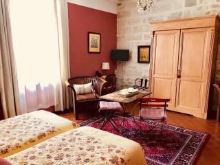 Le trente trois - Uzès - 8