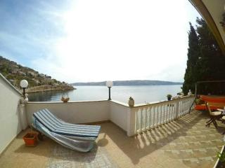 Nives - Starigrad - 9