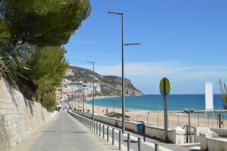 Amazing Beach & Pool Apartment with Garden - Sesimbra - 4