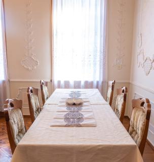 The Grand Piano Villa - Kutaisi - 8