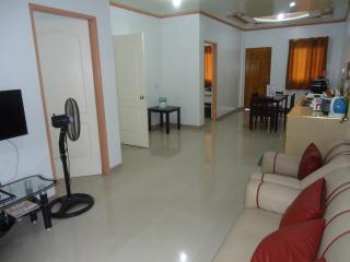 Rullan Apartelle - 2