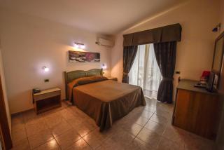Hotel La Villa - Corigliano Calabro - 2