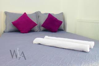 White Luxury Apartment - 2