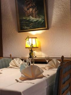 Landhotel Traube - Baden-Baden - 1