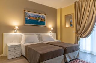 Villa Luisa Rooms and Breakfast - Peschiera del Garda - 1