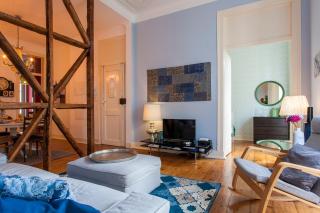 Bairro Alto 3 Bedroom Patio Flat! - 1