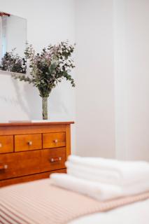 One & Lux- Lagar - Siviglia - 1
