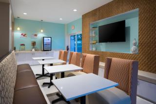 Holiday Inn Express & Suites Nassau by IHG - Nassau - 8
