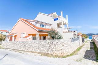 House Nikolina - Sevid - 8