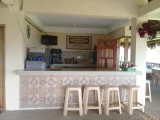 JoSurfInn, Puraran Beach - Baras - 3