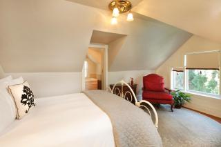 Calderwood Inn - 7