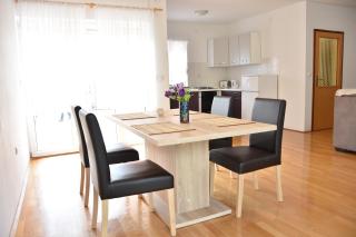 Family house Branka with SPA pool - Peroj - 3