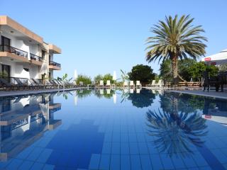 Anna Hotel Apartments - Paphos - 0
