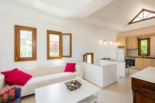 Modern House - Ierissos - 2