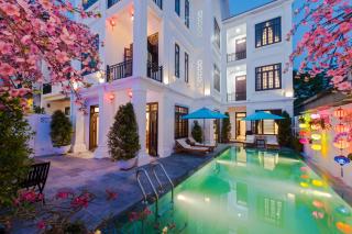 Ancient Terracotta Villa - 0