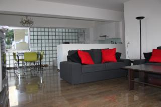 Lichtdurchflutete Ferienwohnung mit Panorama-Sicht und Schwimmbad/Sauna - Muralto - 6