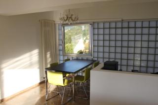 Lichtdurchflutete Ferienwohnung mit Panorama-Sicht und Schwimmbad/Sauna - Muralto - 3