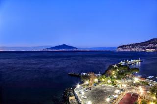 Caruso 4 by Villasandco RentalSorrento - Sorrento - 2