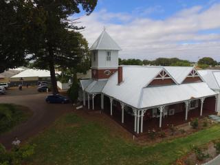 Ithaca 1896 Manor - Busselton - 1