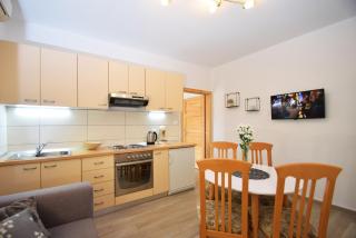 APARTMANI 4 PALME - Starigrad-Paklenica - 7