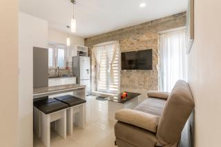 Apartment DeLux - 0