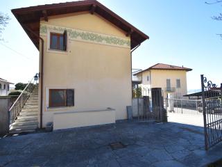 Belvilla by Oyo Cannero Casa Iva - Cannero Riviera - 9