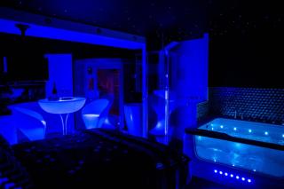 Suite Glamour & Spa - Dijon - 7