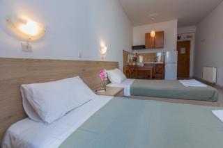 Papadatos Studios - Argostoli - 7