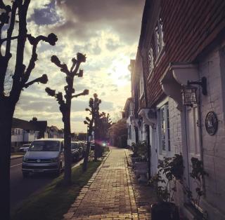 Court Barn Cottage B&B - Burwash - 9