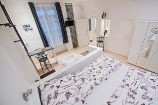 FREE PARKING, QUIET design flat in the centre - Budapest - 3