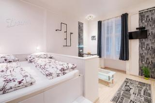 FREE PARKING, QUIET design flat in the centre - Budapest - 0