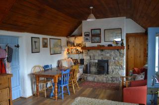 Marsh Cottage F91 N4A9 - Moneygold - 1