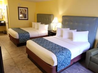 Shining Light Inn & Suites - Kissimmee - 1