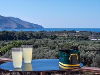 The Lake House - Private Pool & Views near Kournas - 7