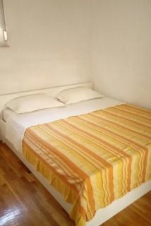 Apartments with WiFi Omis - 14824 - 1