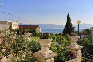 Apartments with a parking space Gradac, Makarska - 6825 - 1