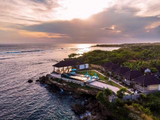 Ombak Bay Lembongan - 0