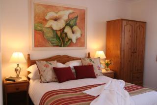 Mandeley Guest House - 2