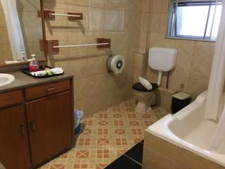 Tagimoucia House Hotel - 1