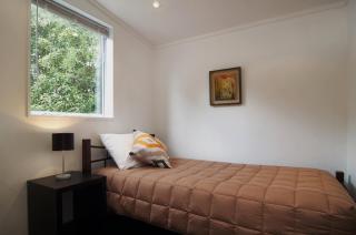 Nut Point Cottage - West Melton - 6