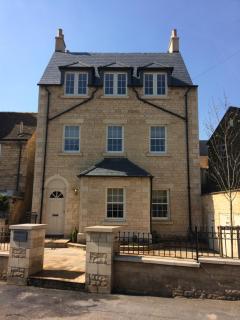 Quarry House - Stamford - 1