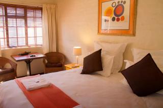 Albert Road Garden Guest House - Port Elizabeth - 3