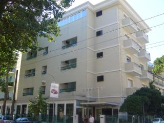 Hotel Moresco - Piscina Beach Village - Riccione - 5