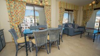 Marina Real 254 - 1
