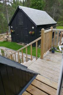 The Den , Sengera - Inverness - 2