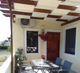 Elena's House - Artemida - 9