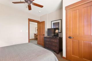 Village 1401 - Mammoth Lakes - 3